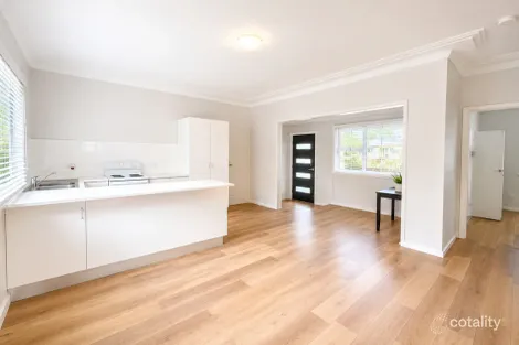 Property photo of 63 Kerry Crescent Berkeley Vale NSW 2261