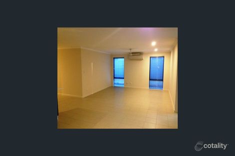 Property photo of 2 Rochdale Circle Meadow Springs WA 6210