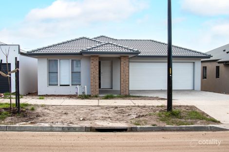Property photo of 19 Vasse Circuit Mount Duneed VIC 3217
