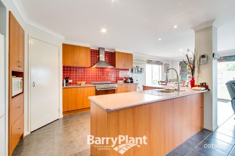 Property photo of 14 Trevino Way Cranbourne North VIC 3977