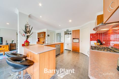 Property photo of 14 Trevino Way Cranbourne North VIC 3977