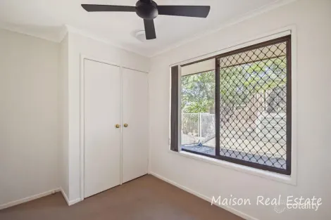 Property photo of 4 Laptev Close Jamboree Heights QLD 4074