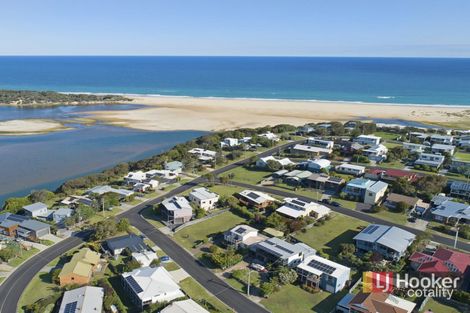 Property photo of 62 Lakeside Drive Lake Tyers Beach VIC 3909