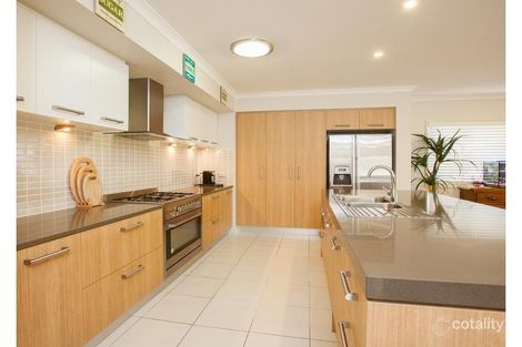 Property photo of 16 Springbrook Place Moggill QLD 4070