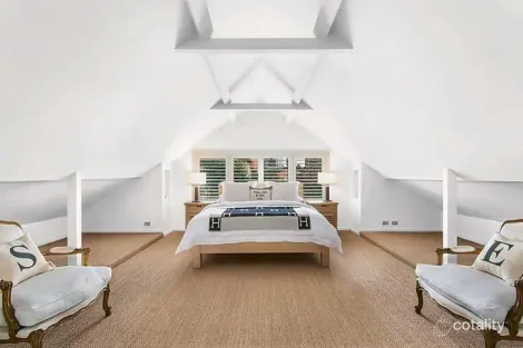 Property photo of 20 Allens Parade Bondi Junction NSW 2022