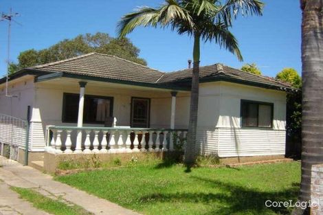 Property photo of 19 Macquarie Street Fairfield NSW 2165