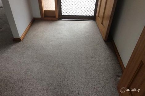 Property photo of 28 Bellshire Place Mount Gambier SA 5290