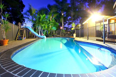 Property photo of 15 Bathurst Court Helensvale QLD 4212