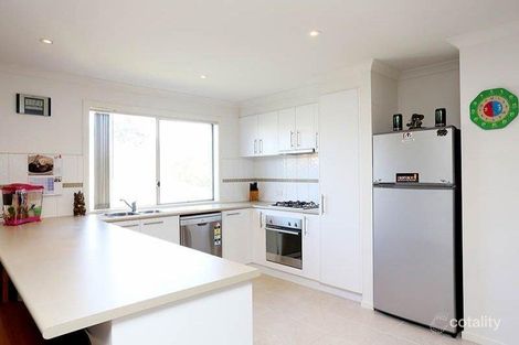 Property photo of 33 Ogle Way Cranbourne North VIC 3977