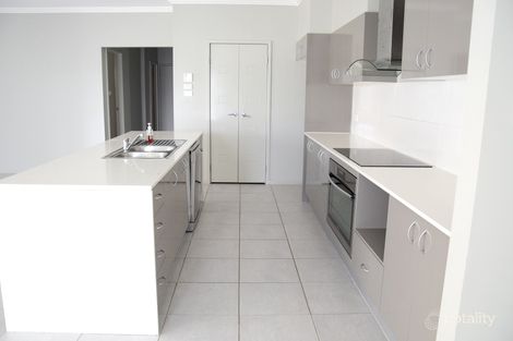 Property photo of 13E Wilton Drive East Maitland NSW 2323