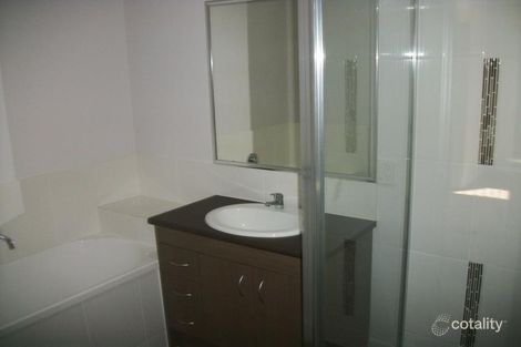 Property photo of 1/16 Catalyst Place Brassall QLD 4305