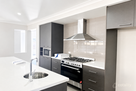 18 Coriander St, Truganina, VIC 3029