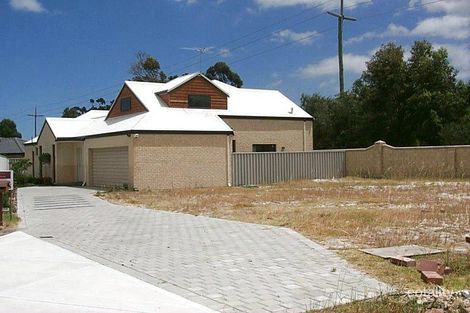 2/8 Callan Cl, Waterford, WA 6152