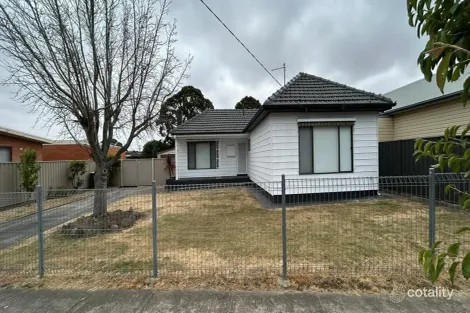 1170 Grevillea Rd, Wendouree, VIC 3355