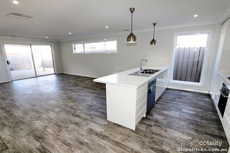 Property photo of 34 Bradman Drive Boorooma NSW 2650