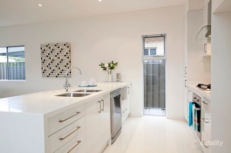 7 Masters Ave, Oaklands Park, SA 5046