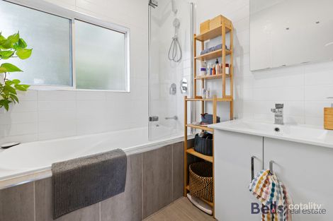 Property photo of 1/5 Roselea Court Sunshine VIC 3020