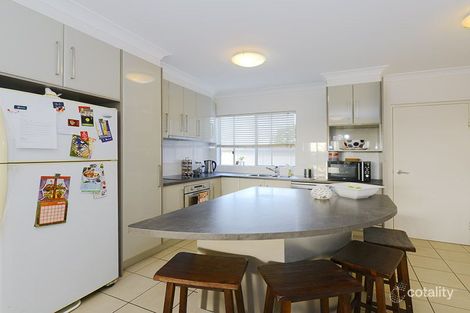 Property photo of 7/298 Cavendish Road Coorparoo QLD 4151