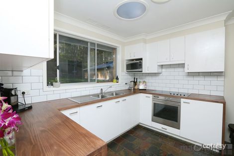 Property photo of 17 Dalton Close Belmont North NSW 2280