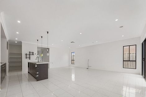Property photo of 14 Forum Way Point Cook VIC 3030