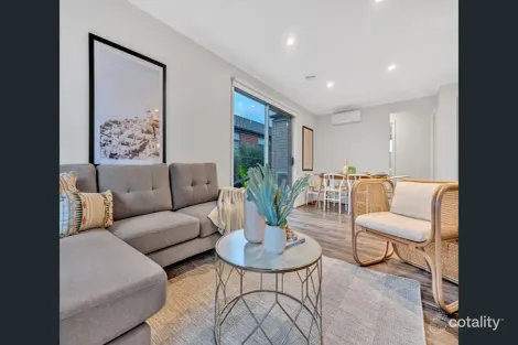 Property photo of 71 Docker Circuit Mickleham VIC 3064