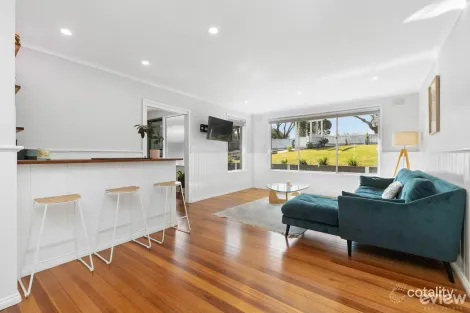 Property photo of 3 Cedar Court Frankston VIC 3199