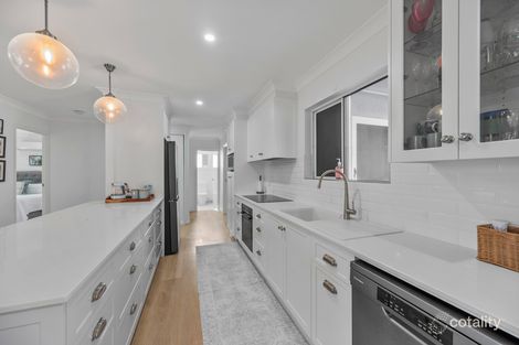 Property photo of 63 Fielding Way Kirwan QLD 4817