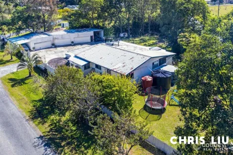 Property photo of 6 Marlowe Road Alberton QLD 4207
