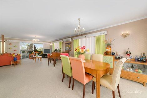 Property photo of 5 Glen Nevis Street Mansfield QLD 4122