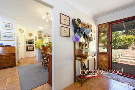 Property photo of 9 Clipson Crescent Mundaring WA 6073