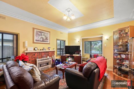 Property photo of 4 Haigh Street Moe VIC 3825