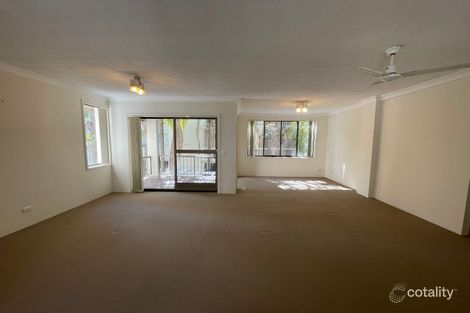 Property photo of 4/23 Federation Avenue Broadbeach QLD 4218