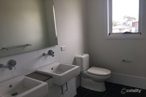 Property photo of 36 Stone Mason Drive Norwest NSW 2153