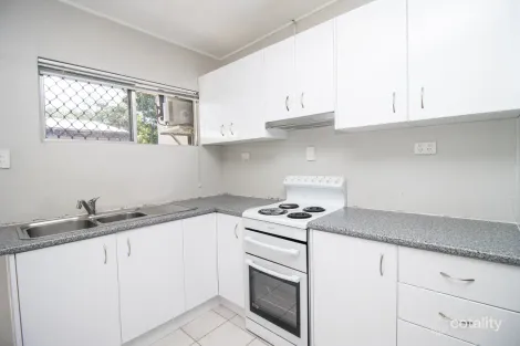 4/2 Daphne Ave, Mornington, QLD 4825