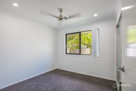 Property photo of 10 Oxenford Place Oxenford QLD 4210