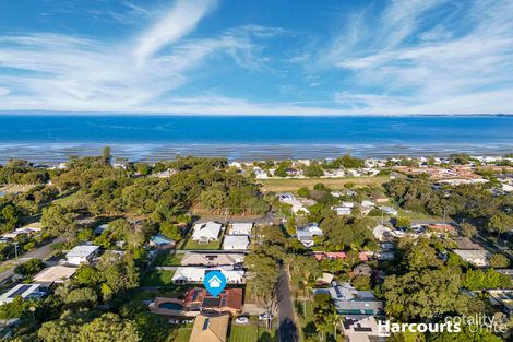 27 First Ave, Beachmere, QLD 4510