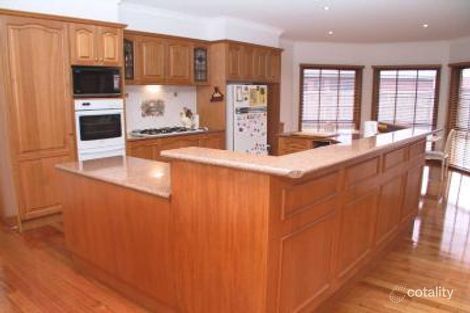 Property photo of 9 Middleham Close Lysterfield VIC 3156