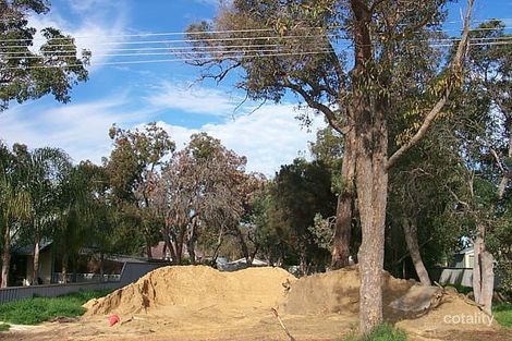 7 Bedingfeld Rd, Greenfields, WA 6210