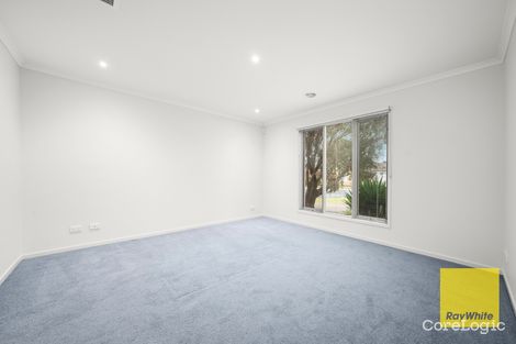 Property photo of 35 Babele Road Tarneit VIC 3029