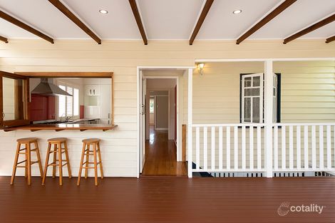 Property photo of 30 Bennetts Road Camp Hill QLD 4152