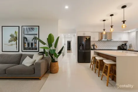 Property photo of 173 Ron Penhaligon Way Robina QLD 4226