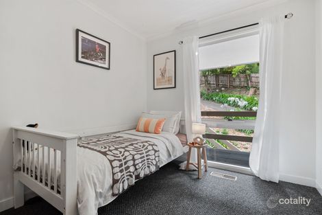 Property photo of 2 Timbertop Road Ringwood North VIC 3134