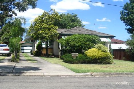 32 Warnock St, Guildford West, NSW 2161