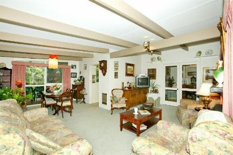 Property photo of 9-11 Feversham Avenue Park Orchards VIC 3114