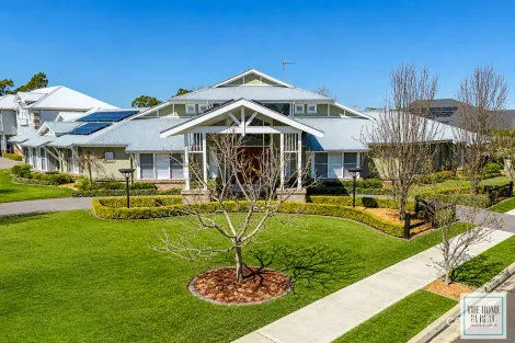 10 MAHONY ST, PITT TOWN, NSW 2756