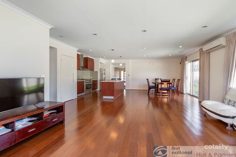Property photo of 5 Victory Drive Pakenham VIC 3810