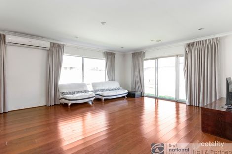 Property photo of 5 Victory Drive Pakenham VIC 3810