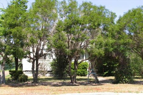 18 Cooper St, Pittsworth, QLD 4356