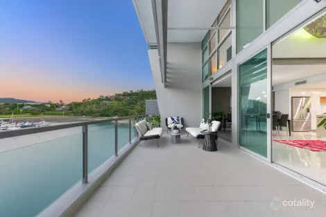 Property photo of 19/144 Shingley Drive Cannonvale QLD 4802