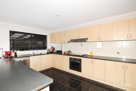 Property photo of 16 Clancy Crescent Carrum Downs VIC 3201